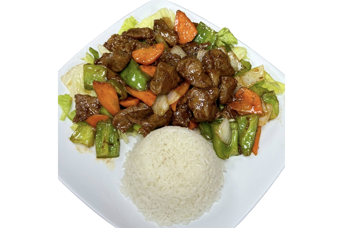 Shaking Beef served w/ steam rice